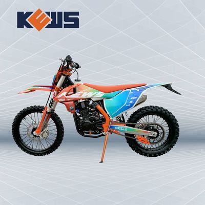 Moto d'enduro 300CC avec une puissance de 19KW et une vitesse de 120KM/H