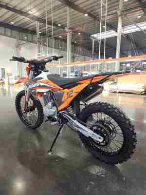 KEWS 175FMN PR300 4T Moto d'enduro/motocross avec moteur PR300, cylindrée de 271,3 ml et démarreur électrique