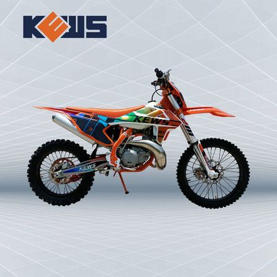 Le motocross de course des cellules 2 de lithium fait du vélo le vélo chinois réfrigéré par un liquide de saleté de K16-C
